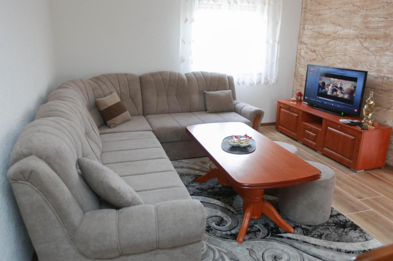 Apartman Vlacic Trebinje Buitenkant foto